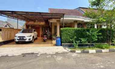 dijual rumah komplek pharmindo cimahi