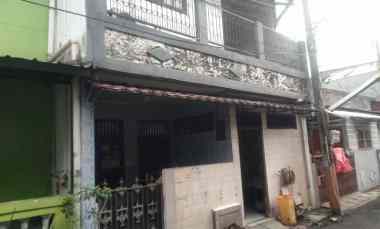 Rumah 2 Lantai Dijual di Komplek Pinang Indah Kunciran Tangerang