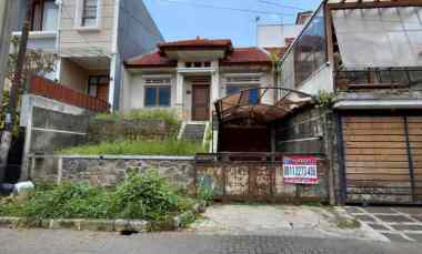 dijual rumah komplek pondok hijau