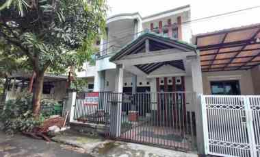 dijual rumah komplek pondok mas