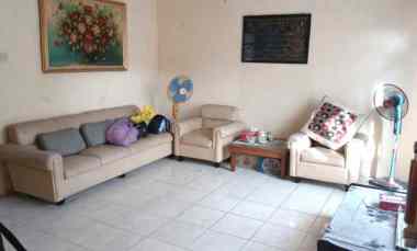 Rumah Siap Huni Luas 200m di Komplek PTB Duren Sawit Jakarta Timur