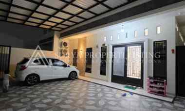 dijual rumah komplek royal park residence