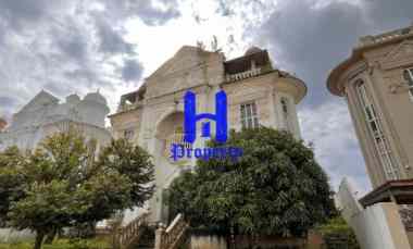 dijual rumah komplek royal sumatera