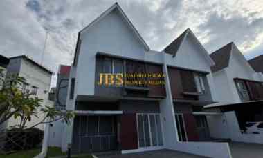 dijual rumah komplek royal sumatera