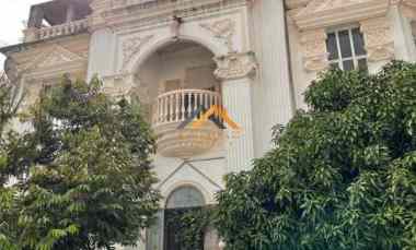 dijual rumah komplek royal sumatera