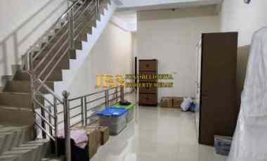 gambar dijual rumah komplek rukun mas jalan