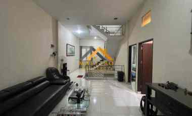 dijual rumah komplek setia jadi