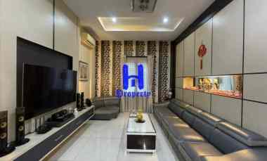 dijual rumah komplek setia jadi