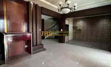 Dijual Rumah Hook di Komplek Taman Timor Raya Jalan Timor Ujung