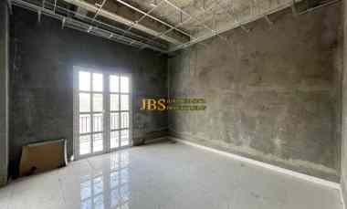 dijual rumah komplek the exclusive