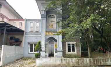 dijual rumah komplek the green menteng