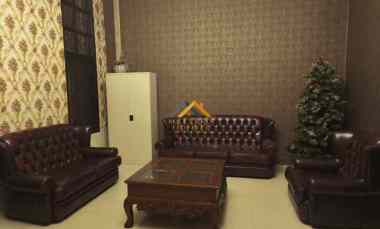 dijual rumah komplek the palace
