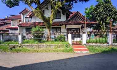 dijual rumah komplek turangga buahbatu