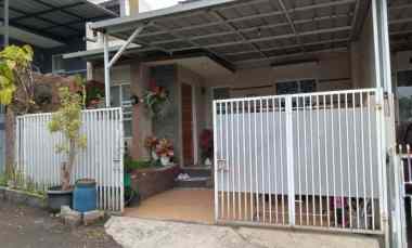 dijual rumah kompleks pesona mulya blok