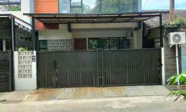 dijual rumah kopo permai