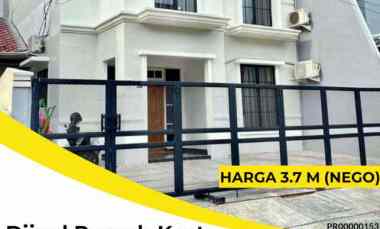 dijual rumah kos dharmahusada mas surabaya timur
