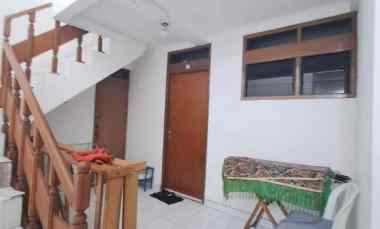 dijual rumah kost gandaria