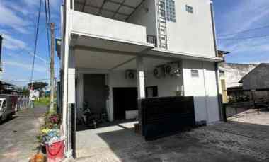 dijual rumah kost lokasi akordion suhat kota malang