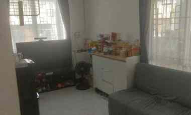 dijual rumah kota podomoro