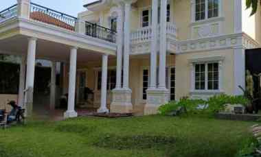 dijual rumah kota wisata