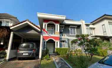 dijual rumah kota wisata cibubur