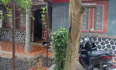 dijual rumah kp babakan