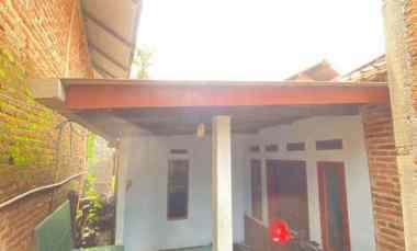dijual rumah kp cihideung