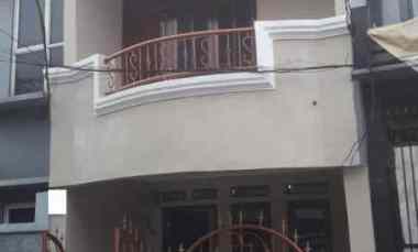 dijual rumah kramat senen