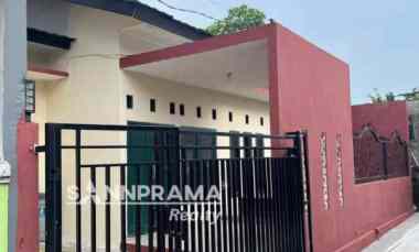 dijual rumah kukusan