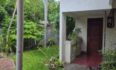 dijual rumah kupang indah