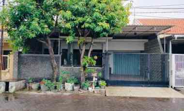 dijual rumah kutisari indah utara