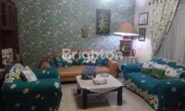 dijual rumah kutisari selatan