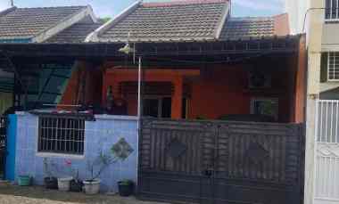 dijual rumah kutisari utara