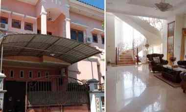 Dijual Rumah Kutisari Utara Semi Furnished Wonocolo REV.A433
