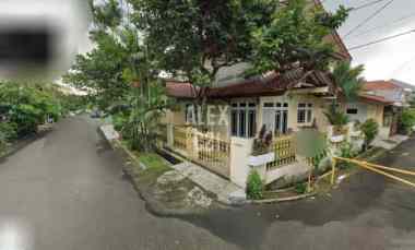 Dijual Rumah 2.5 Lantai di Komplek DKI Joglo Larangan Indah Tangerang