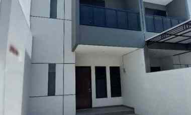 dijual rumah lebak