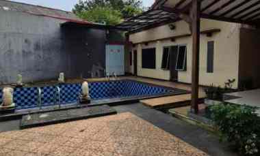dijual rumah legoso