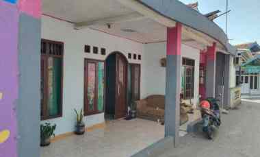 dijual rumah lemah abang no 15 rt 01 rw