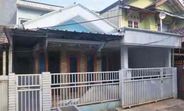 dijual rumah lingkungan nyaman