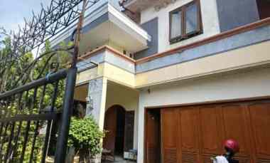 dijual rumah lokasi candi mendut suhat kota malang