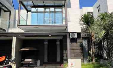 dijual rumah lokasi permata jingga kota malang