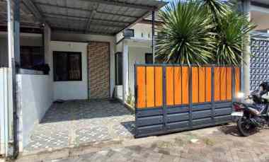Rumah Dijual di perumahan bandara pakis malang