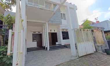 dijual rumah lokasi villa bukit tidar kota malang