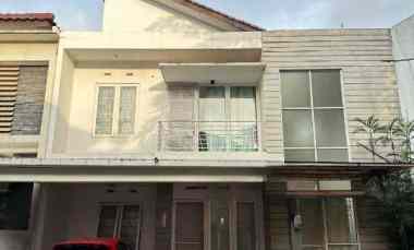 dijual rumah luas di cluster cigadung dago bandung