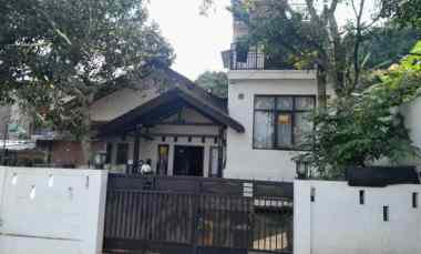 dijual rumah luas siap huni di cilengkrang bandung