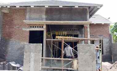 dijual rumah madurejo