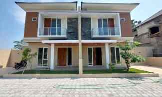Rumah Baru Modern 2 Lantai dalam Cluster di Madurejo Prambanan