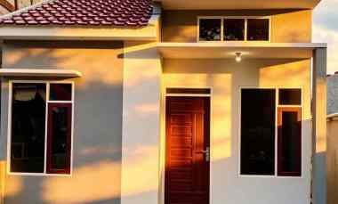 dijual rumah manggar