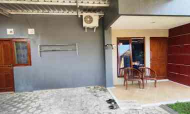 dijual rumah mangunsari
