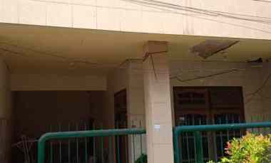 dijual rumah manukan